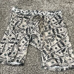 American Eagle Outfitters Men’s Money Print Boxer Briefs 9” inseam